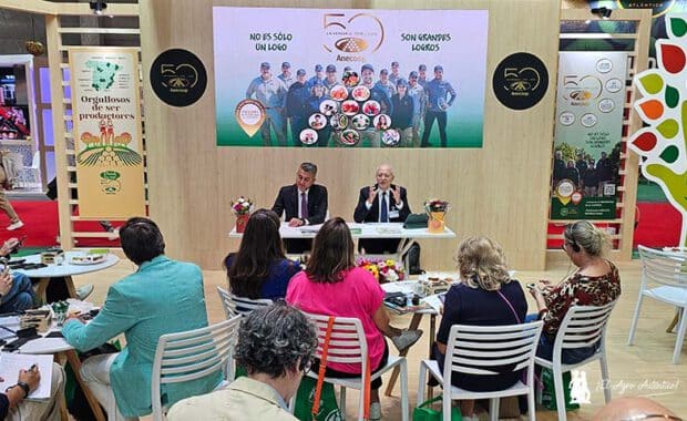 Anecoop-celebra-50-anos-unida-y-conectada-con-el-futuro-de-la-agricultura-2